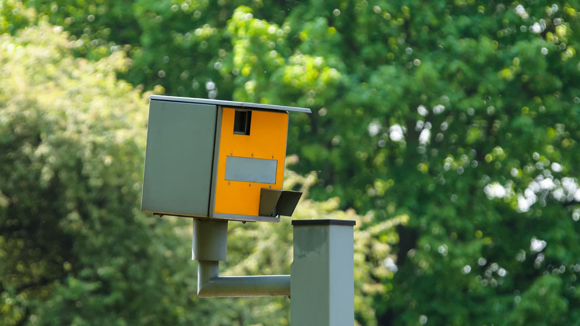 Speed camera